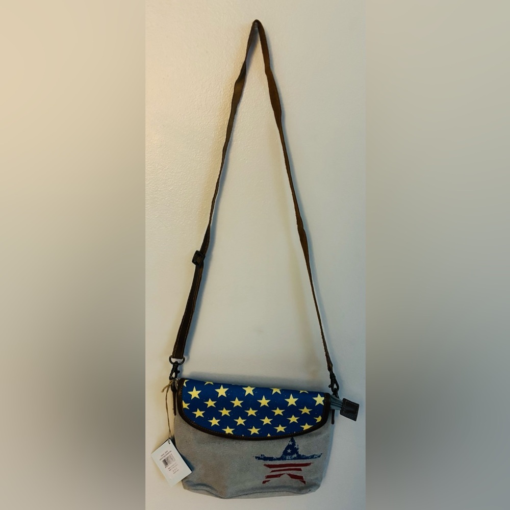 Cott n Curls “Patriotic Sling” Crossbody/Sling Bag - Picture 2 of 15